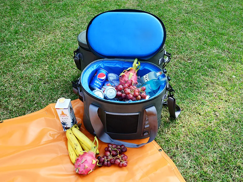 ¿Cómo elegir el material para una bolsa de hielo para acampar?